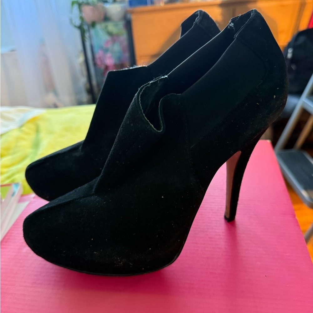 Jessica Simpson Joney Ankle Booties